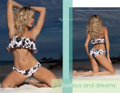 Tetyana Veryovkina in a bikini - ass