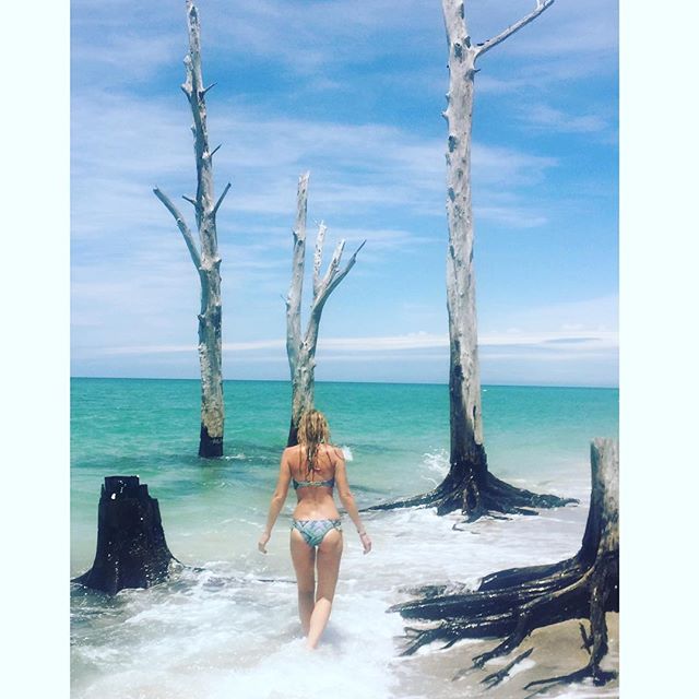 Cassidy Gray in a bikini - ass