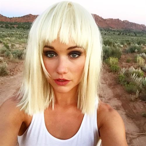 Katrina Bowden taking a selfie