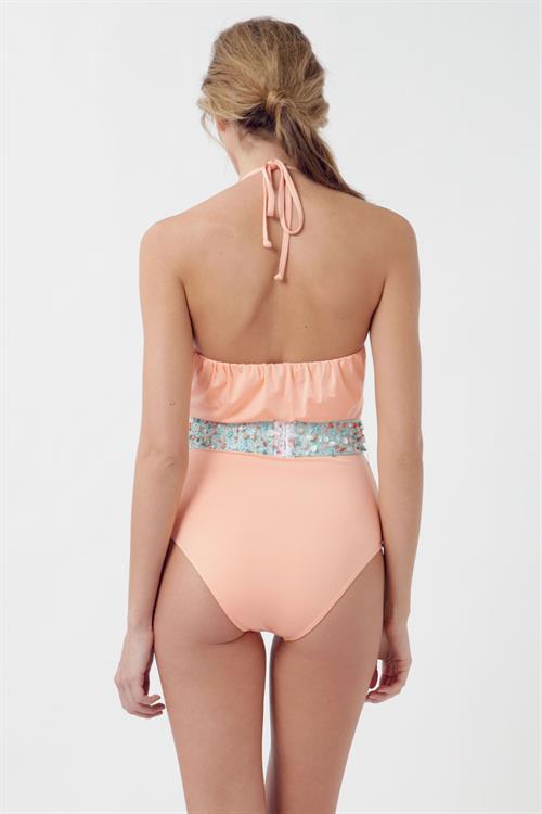 Maggi Caruthers in a bikini - ass