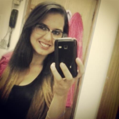 Veronica Rangel taking a selfie