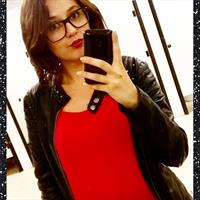 Veronica Rangel taking a selfie