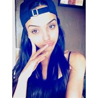 Lisa Ramos taking a selfie