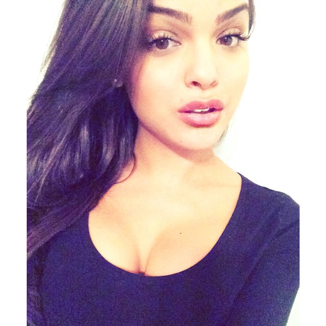 Lisa Ramos taking a selfie