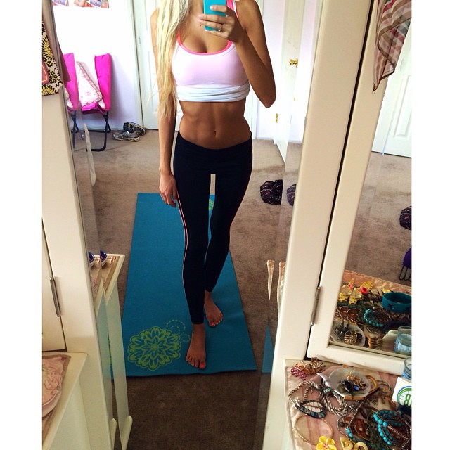 Bri Teresi taking a selfie