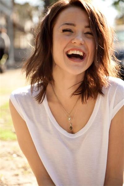 Kathryn Prescott