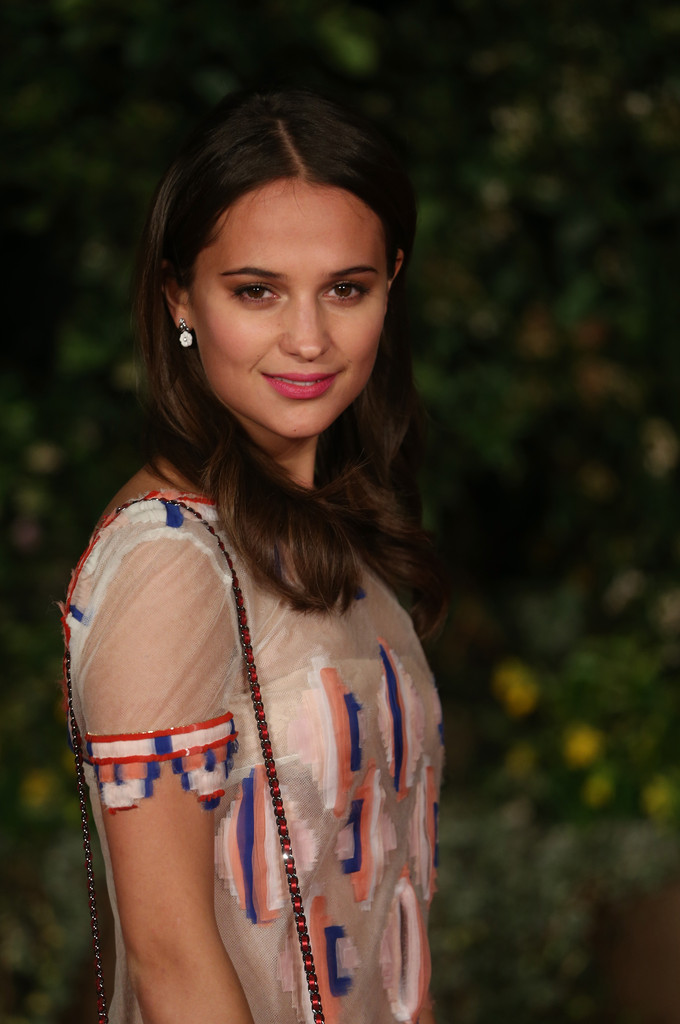 alicia-vikander