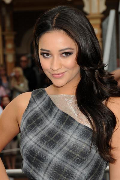 Shay Mitchell
