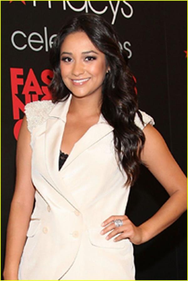 Shay Mitchell