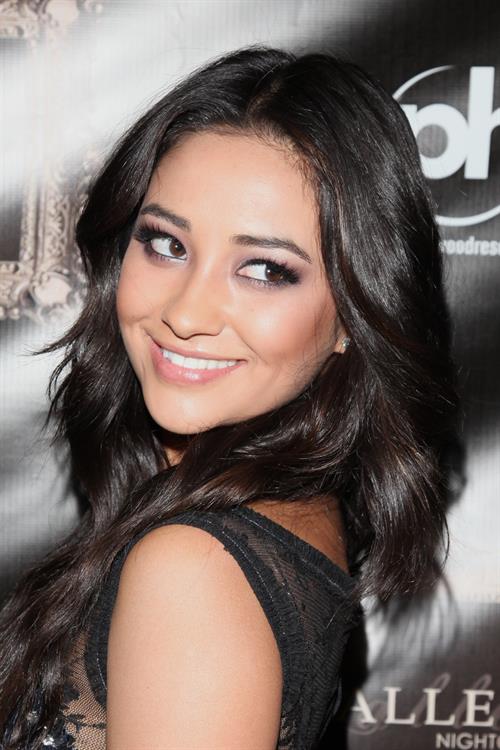Shay Mitchell at Grand Opening Of Gallery Nightclub in Las Vegas 2011