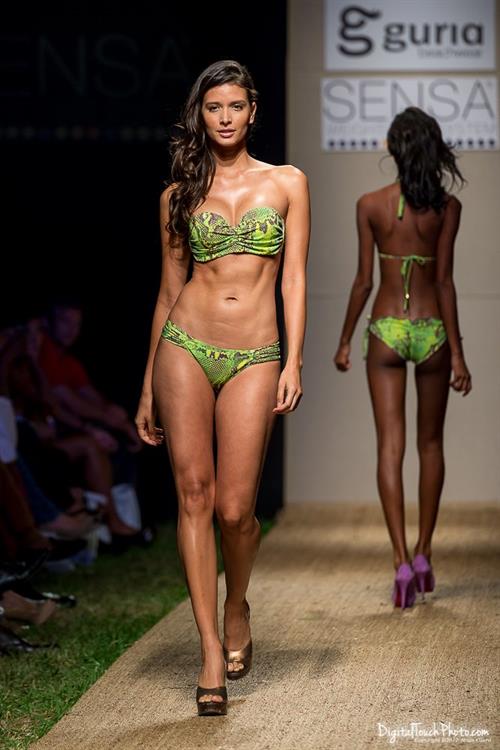 Carolina Betancourth in a bikini