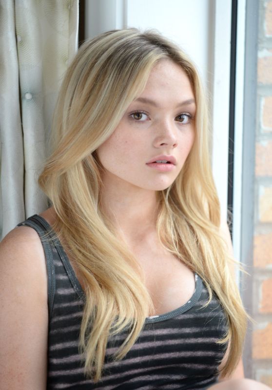 Natalie Alyn Lind