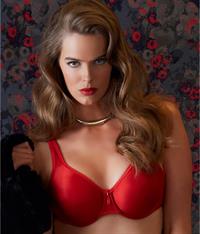 Robyn Lawley in lingerie