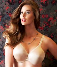 Robyn Lawley in lingerie