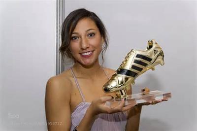 Christen Press