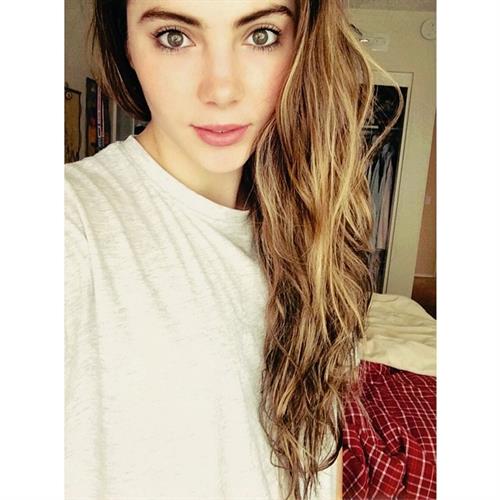 McKayla Maroney taking a selfie