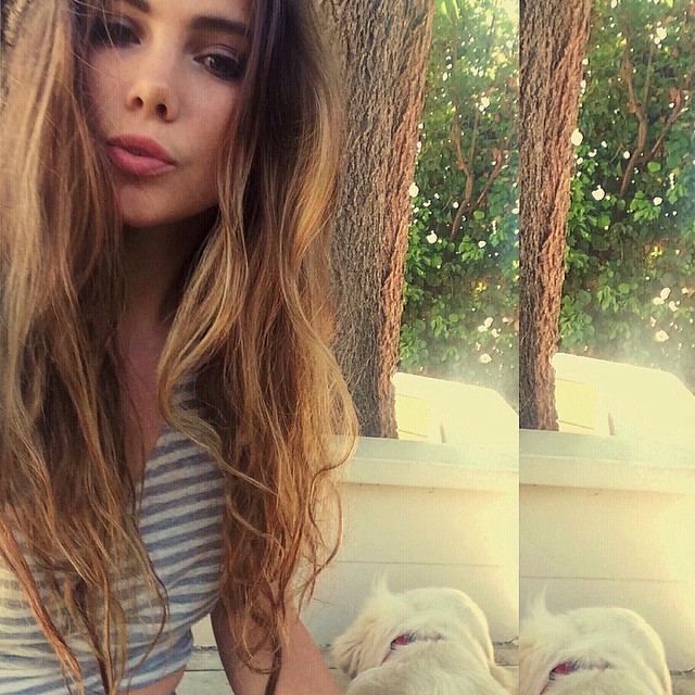McKayla Maroney taking a selfie