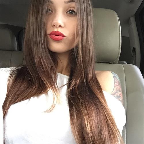 Melanie Pavola taking a selfie