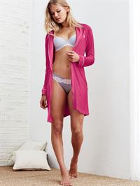 Vita Sidorkina in lingerie