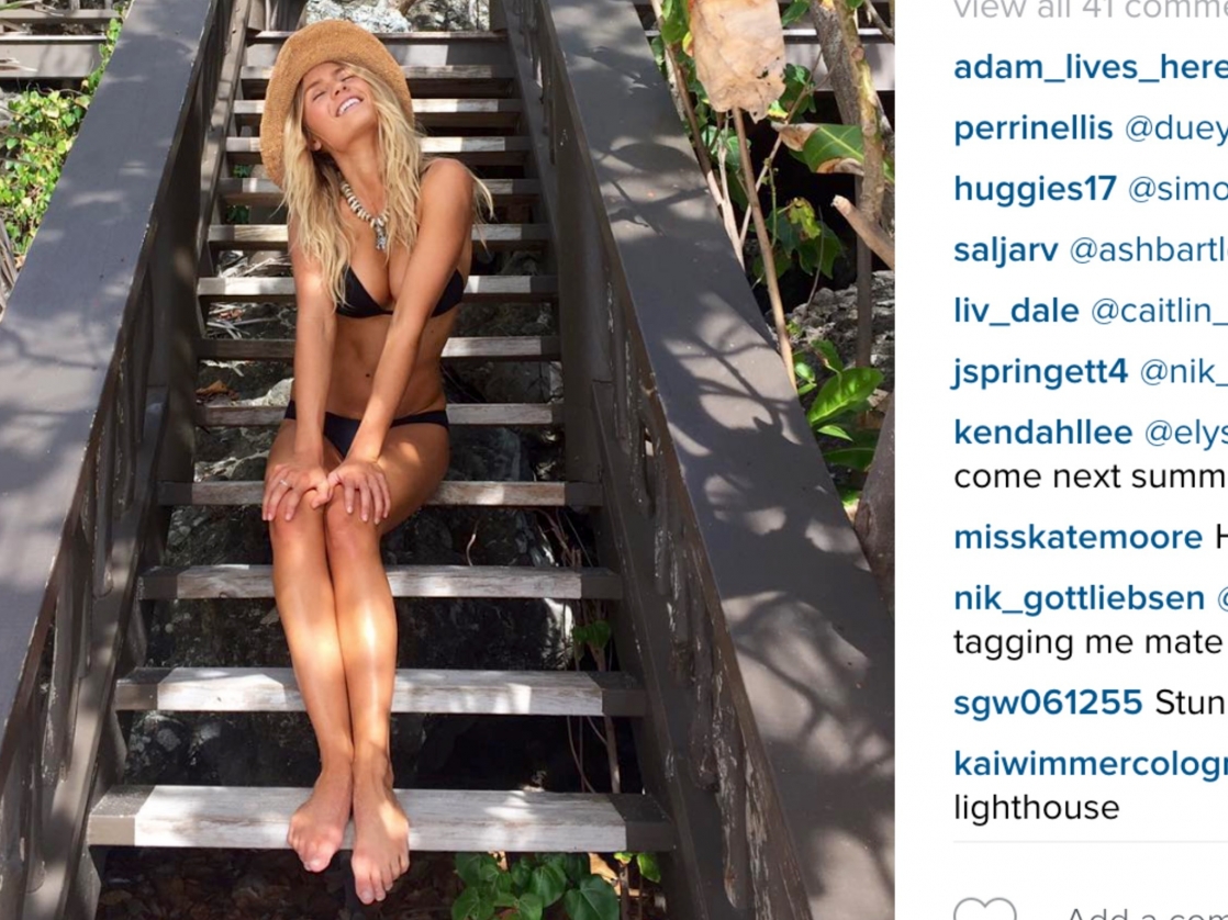 Elyse Knowles in a bikini