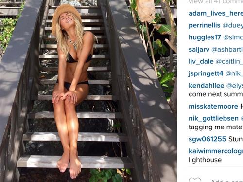 Elyse Knowles in a bikini