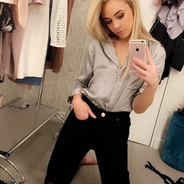 Nicola Hughes taking a selfie