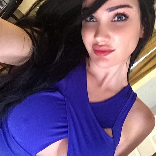 Kristina Basham taking a selfie