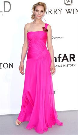 Uma Thurman in a pink dress - amfAR