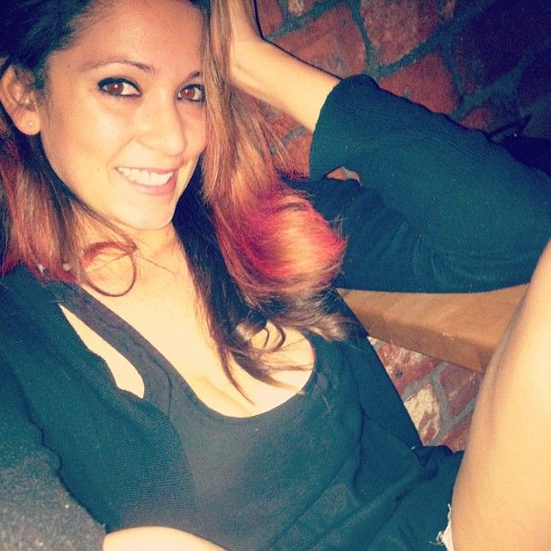 Ali Rose taking a selfie