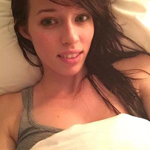 Caitlin McSwain taking a selfie