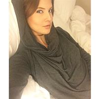 Amanda Cerny taking a selfie