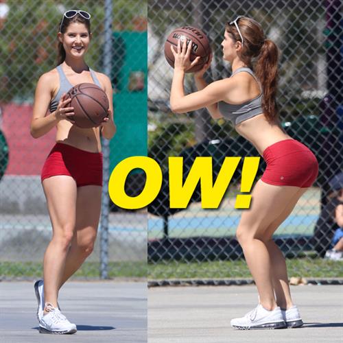 Amanda Cerny