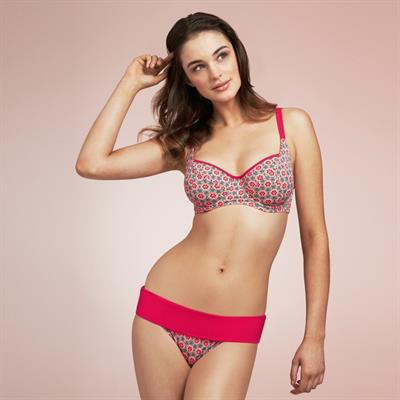 Violet Budd in lingerie