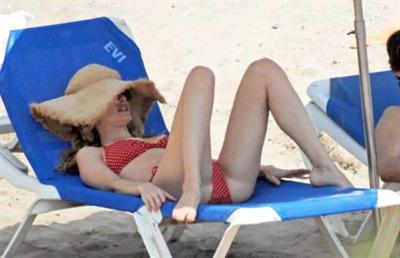 Heather Graham in a bikini