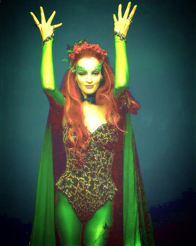Uma Thurman as Poison Ivy