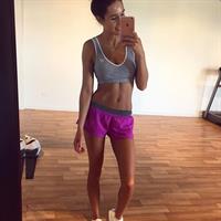 Kayla Itsines taking a selfie