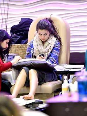 Selena Gomez in Encino 1/3/13  