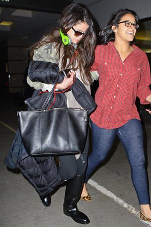 Selena Gomez – LAX airport arrival in LA 1/5/13 