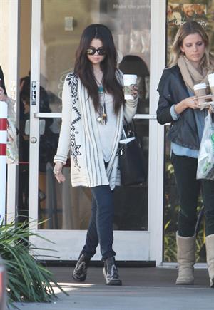 Selena Gomez in Burbank January 16, 2013 