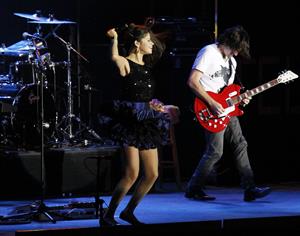 Selena Gomez performance in Pomona, September 18, 2010 