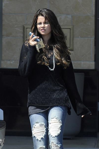 Selena Gomez in Encino - August 24, 2012