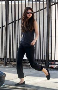 Selena Gomez on the Set of Parental Guidance Suggested - Van Nuys, CA - August 06, 2012