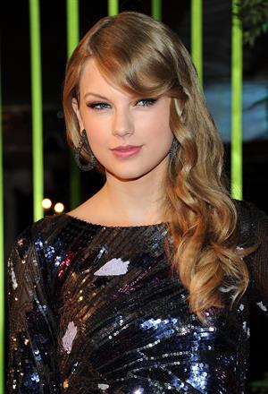 Taylor Swift 59th Annual BMI Country Awards November 08, 2011 