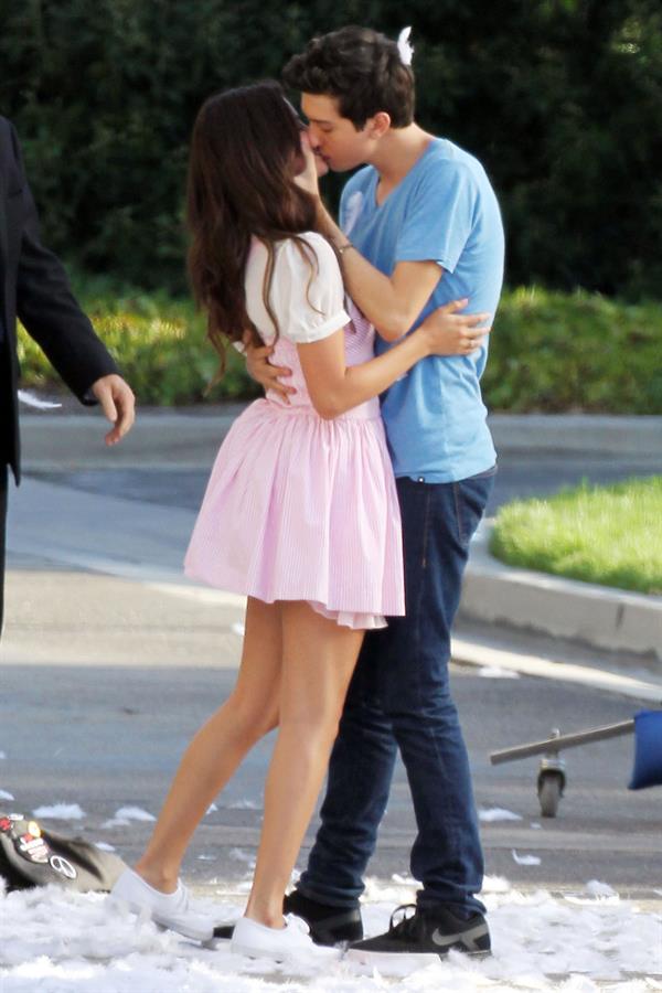 Selena Gomez - Shares an on screen kiss with her co star while filming in Sherman Oaks August 10, 2012