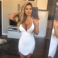 Chantel Zales taking a selfie