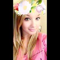 Mariah Alexis Vest taking a selfie