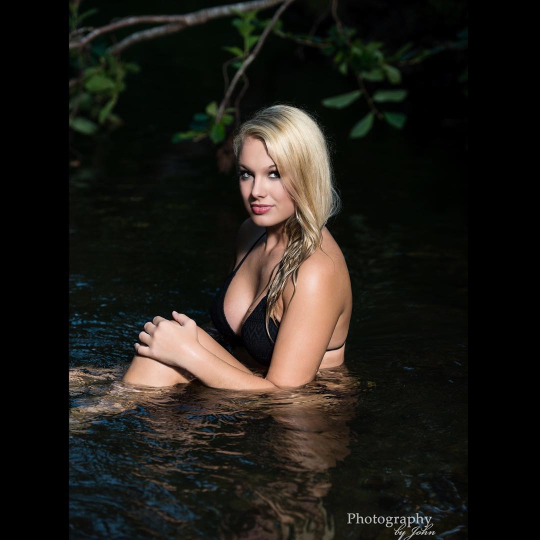 Mariah Alexis Vest Bikini Pictures Mariah Alexis Vest in a bikini