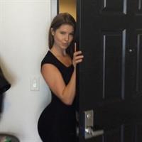 Amanda Cerny taking a selfie