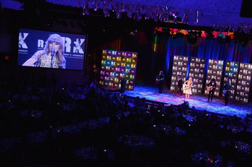 Taylor Swift Ripple of Hope Gala at The New York Marriott Marquis March 12, 2012 