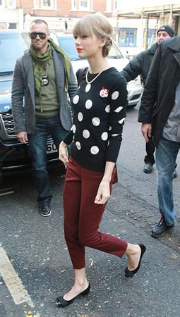 Taylor Swift outside BBC Radio 2 studios in London 11/7/12